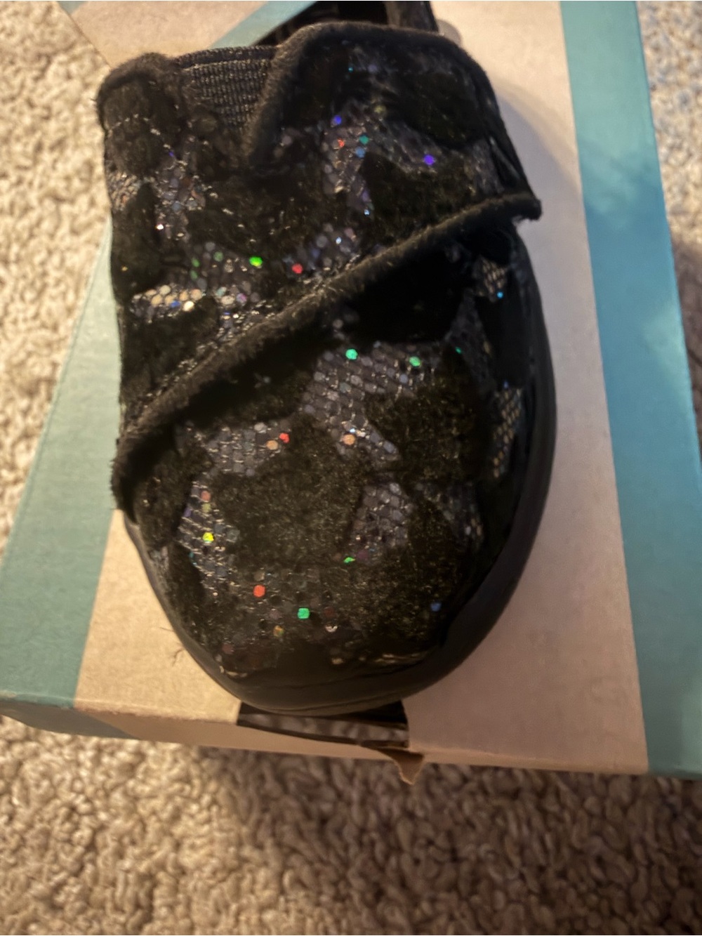 Toms toddlers Black Glitter Velcro Slip-On Sneaker size 6C